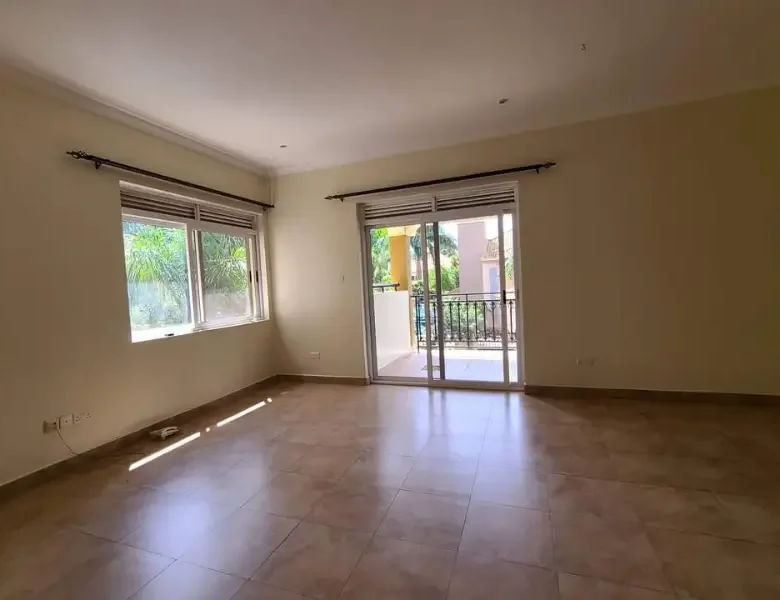 5 Bedroom Villa For Sale in Muyenga Kampala